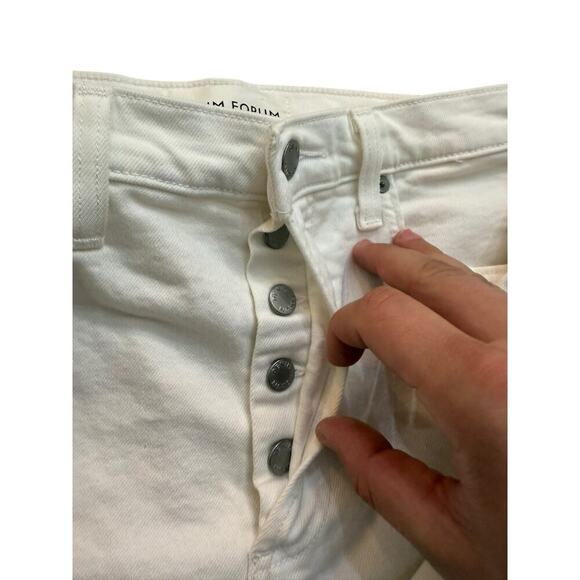 Aritzia Women's White Denim Forum The Arlo Hi-rise Straight Jeans Size 28 - Picture 9 of 12